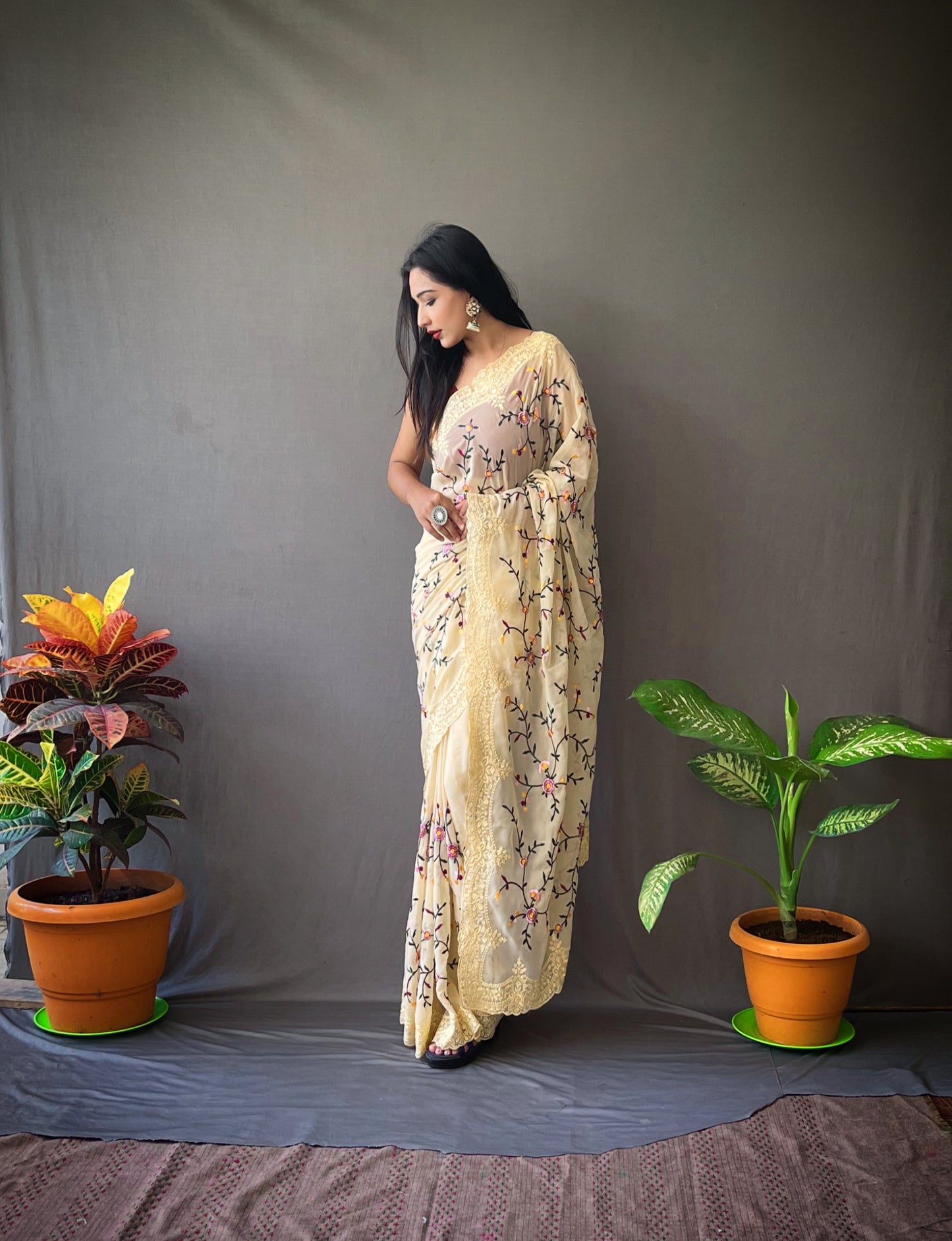 Hand-Embroidered Light-Yellow Jal-Work Pure Georgette Silk Saree with Blouse