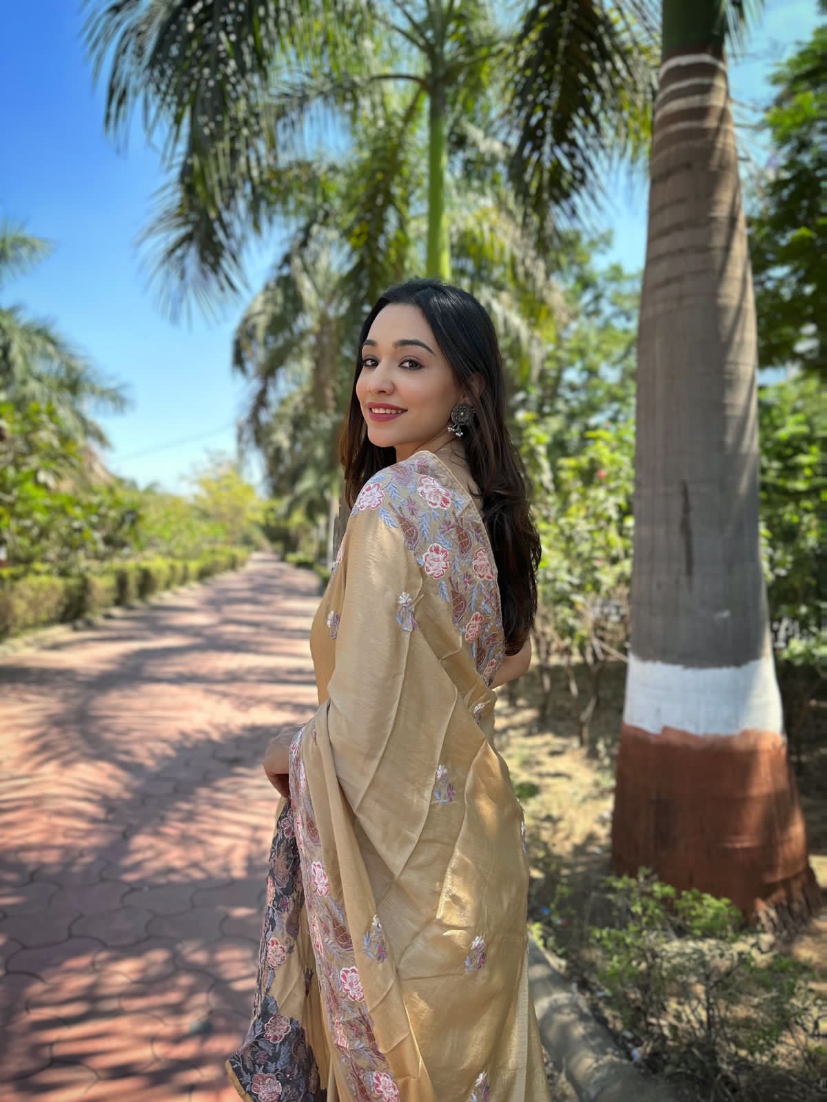 Hand-Embroidered Cream Pure Shimmer Slub Silk Saree with Blouse